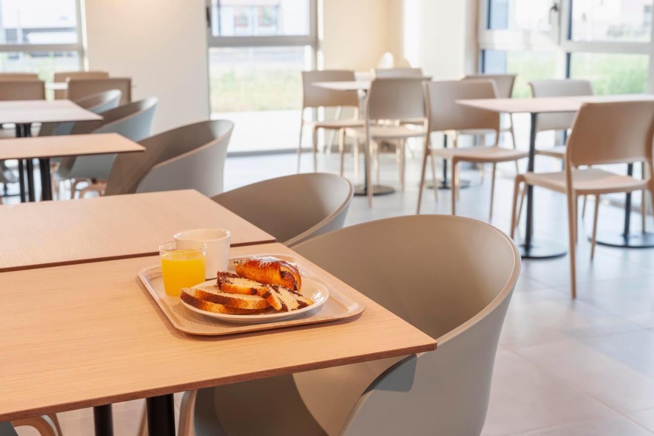 Ibis Budget Mont De Marsan Exterior foto